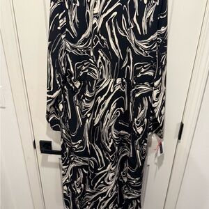 Open Edit Black and White Abstract Dress Open Back